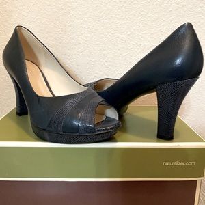 Super-comfy soft sole heels ➙worn once